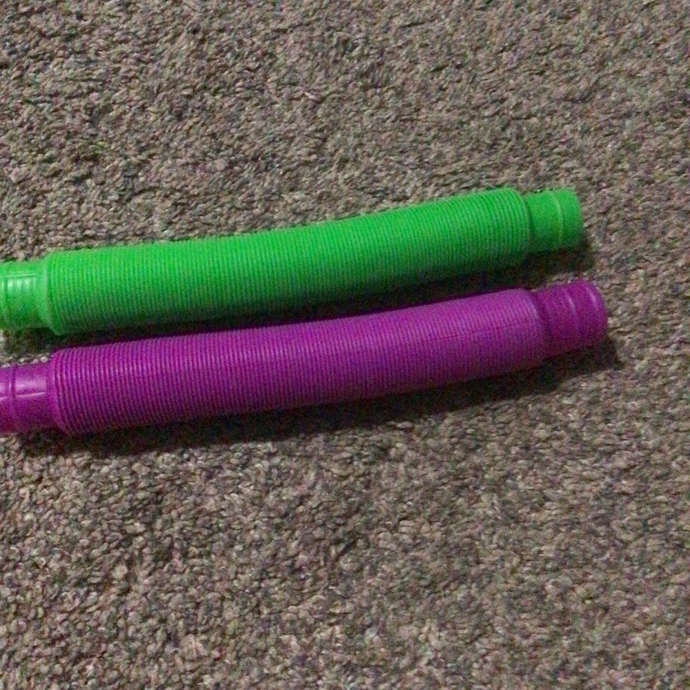 Pop tubes/ purple / green
